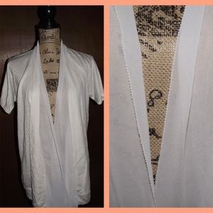 New York & Co. (M) White Short Sleeve Cardigan